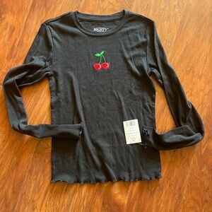NWT new Mighty Fine long sleeve 90’s style tshirt cherries S